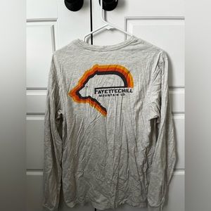 Fayettechill medium long sleeve t size medium